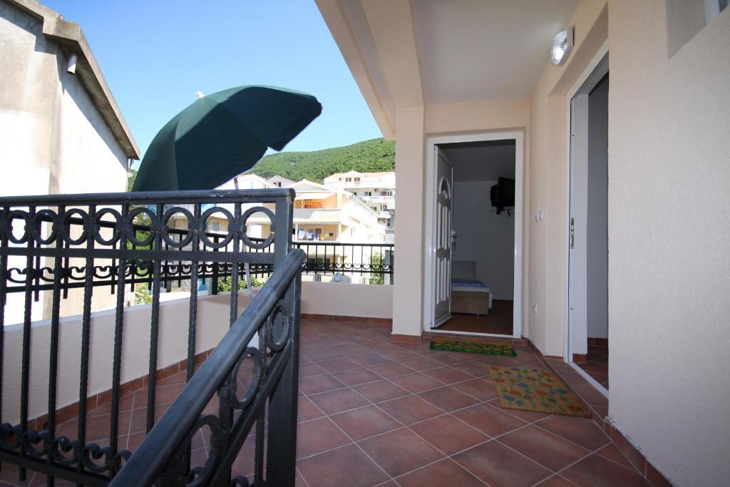 Apartments Raicevic Budva Oda fotoğraf