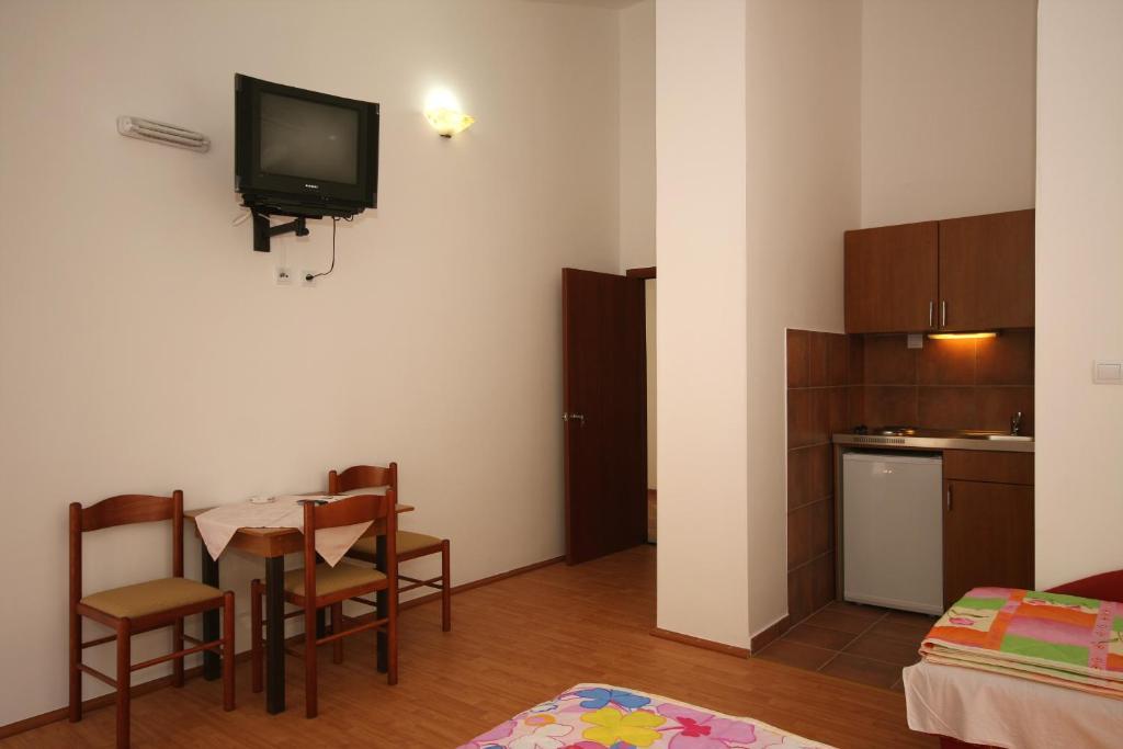 Apartments Raicevic Budva Oda fotoğraf