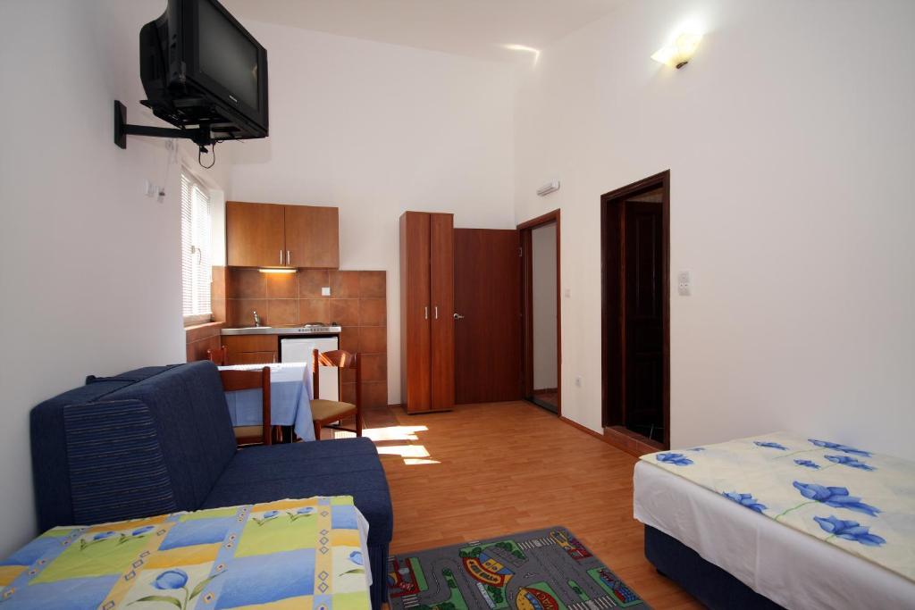 Apartments Raicevic Budva Oda fotoğraf