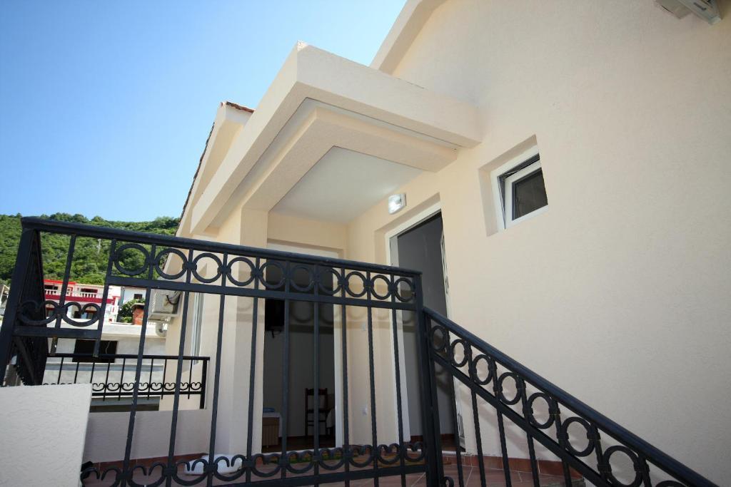 Apartments Raicevic Budva Oda fotoğraf